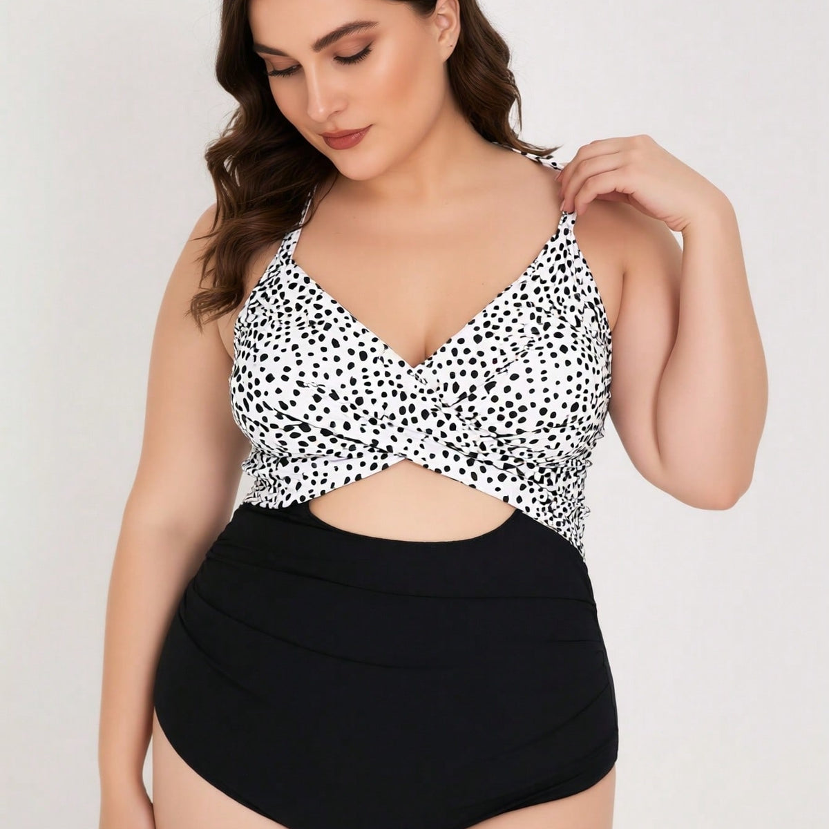 Plus Size Dalmatian Print Twist-Front Cutout One-Piece Swimsuit