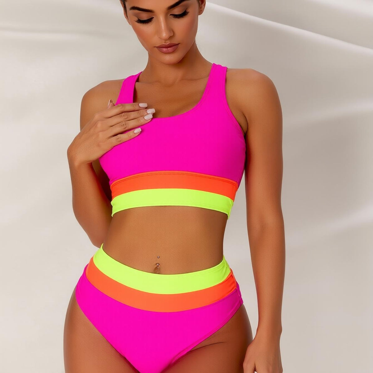 New Fashion Sexy Bikini Hot Spring Swimsuit for Women, European and American Style Two-Piece Beach Swimwear