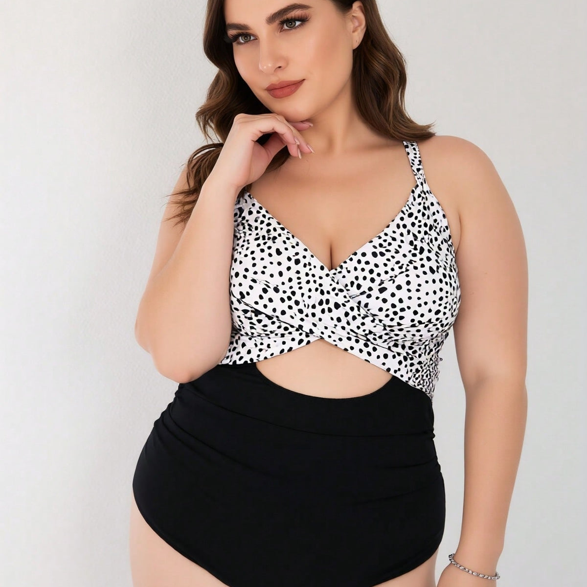 Plus Size Dalmatian Print Twist-Front Cutout One-Piece Swimsuit
