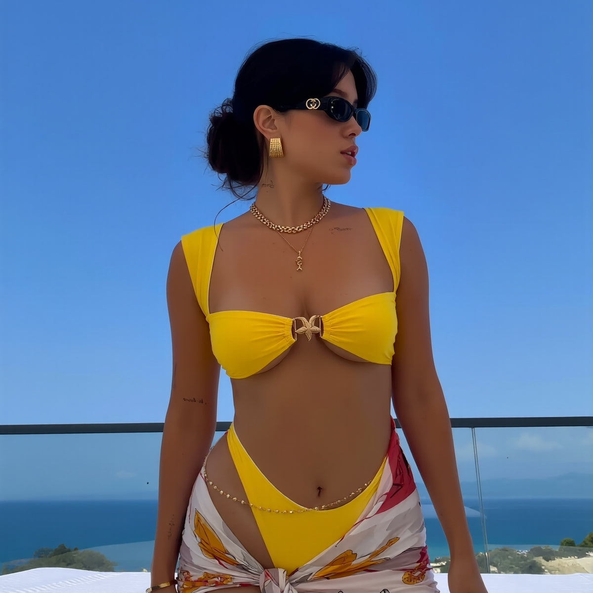 New Bright Yellow Metal Buckle Wide Strap Bikini Set Women's High-Waisted Babe Slimming Swimsuit for Beach Vacation, Retro Style