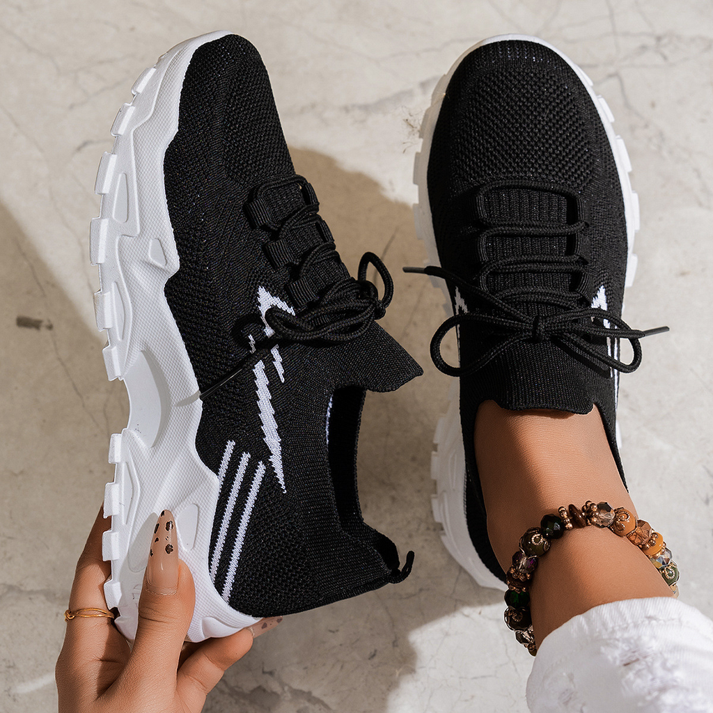 Women's casual stylish and lightweight soft bottom sports shoes